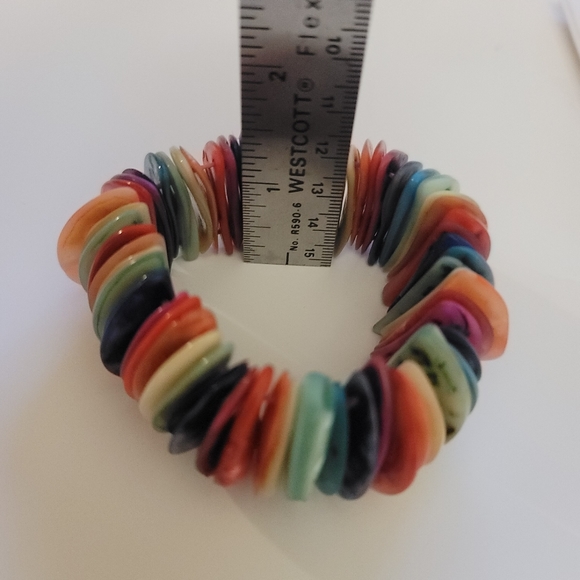 Colorful Shell Stone Elastic Bracelet - Picture 8 of 9